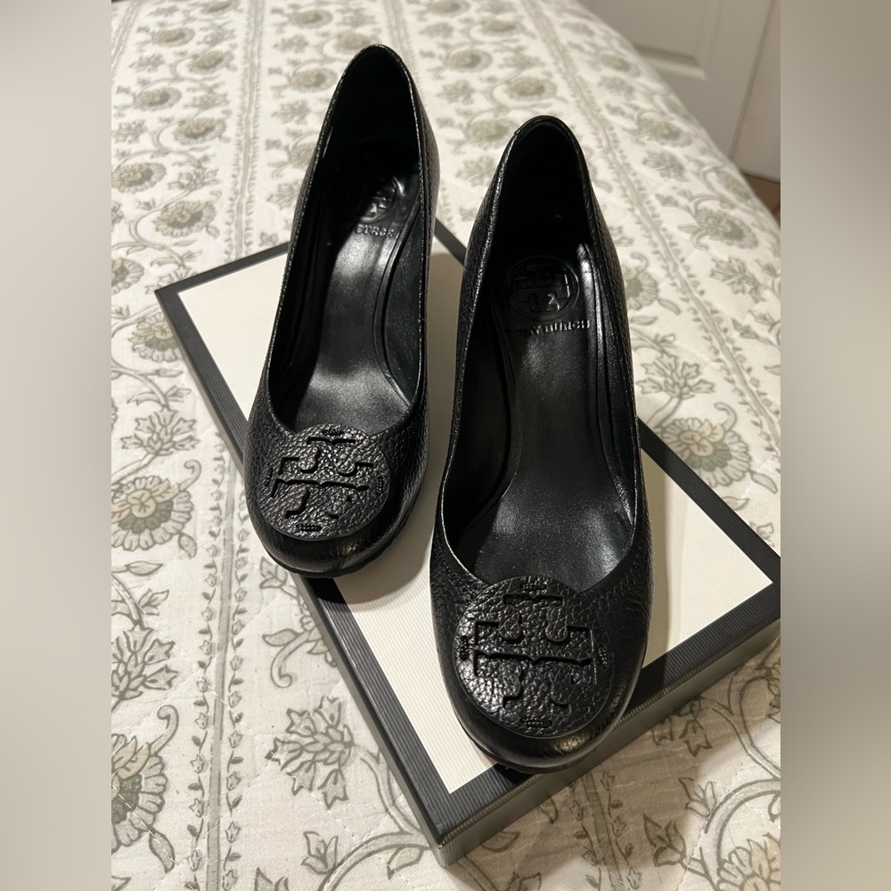 Tory Burch Black Leather Wedges